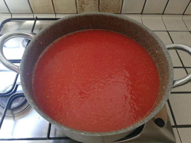 puré de tomate listo