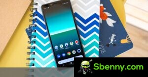 Sony pushes Android 12 update to Xperia 10 II