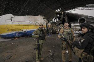 How does the logistics of arms supplies to Ukraine work?