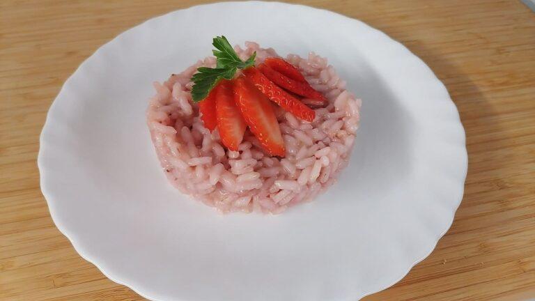 Strawberry risotto: resep karo kombinasi asli