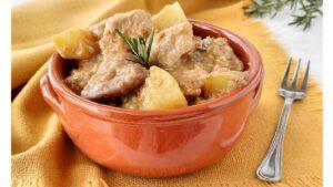 Pork stew: perfect recipe for family lunch