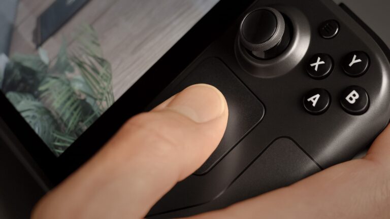 Valve les da a los fanáticos una mirada más cercana al panel táctil y los controles giroscópicos de Steam Deck