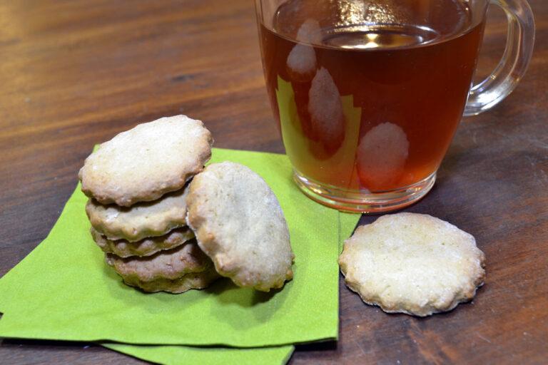 Biscotti al tè Matcha: la sana alternativa ai classici frollini da colazione