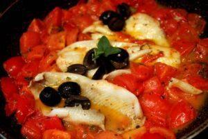 Plaice fillets with capers and olives