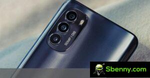 The specs and images of the Motorola Moto G82 emerge