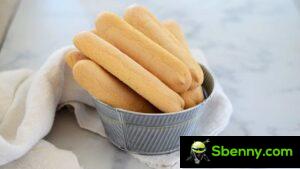 Ladyfingers, a quick and easy original recipe to prepare them at home