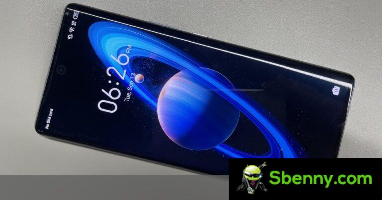 Infinix is ​​working on a phone with a 60MP selfie camera with OIS, we have the photos