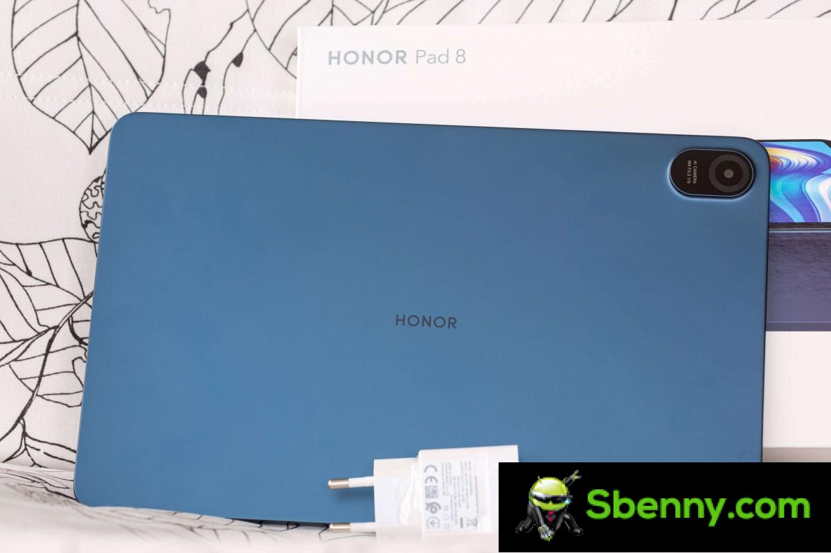 Honor Pad 8 under review