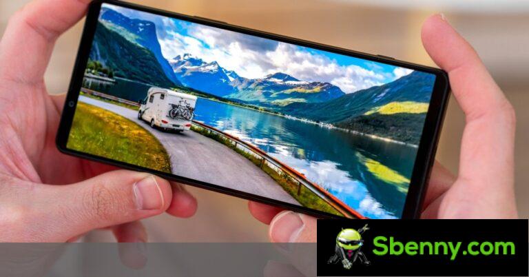 Sony Xperia 1 V image leak, it could literally be the hottest Snapdragon 8 Gen 2 device
