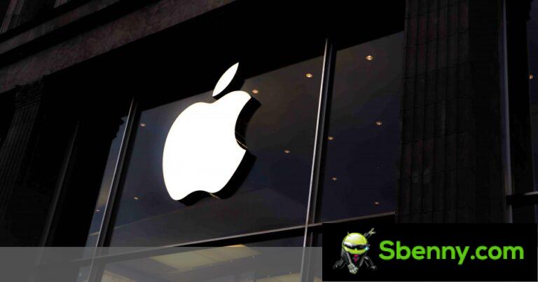 Apple’s Q4 report: iPhone sales down, iPad up