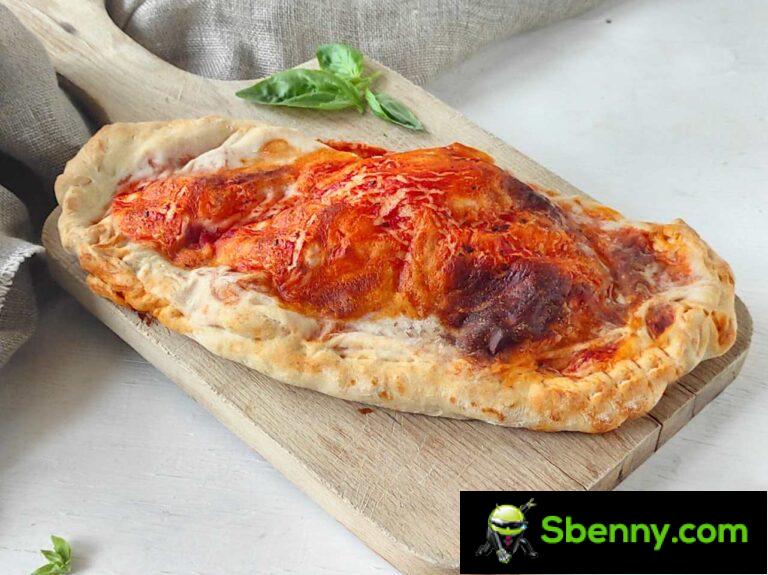 Calzone with speck and mozzarella