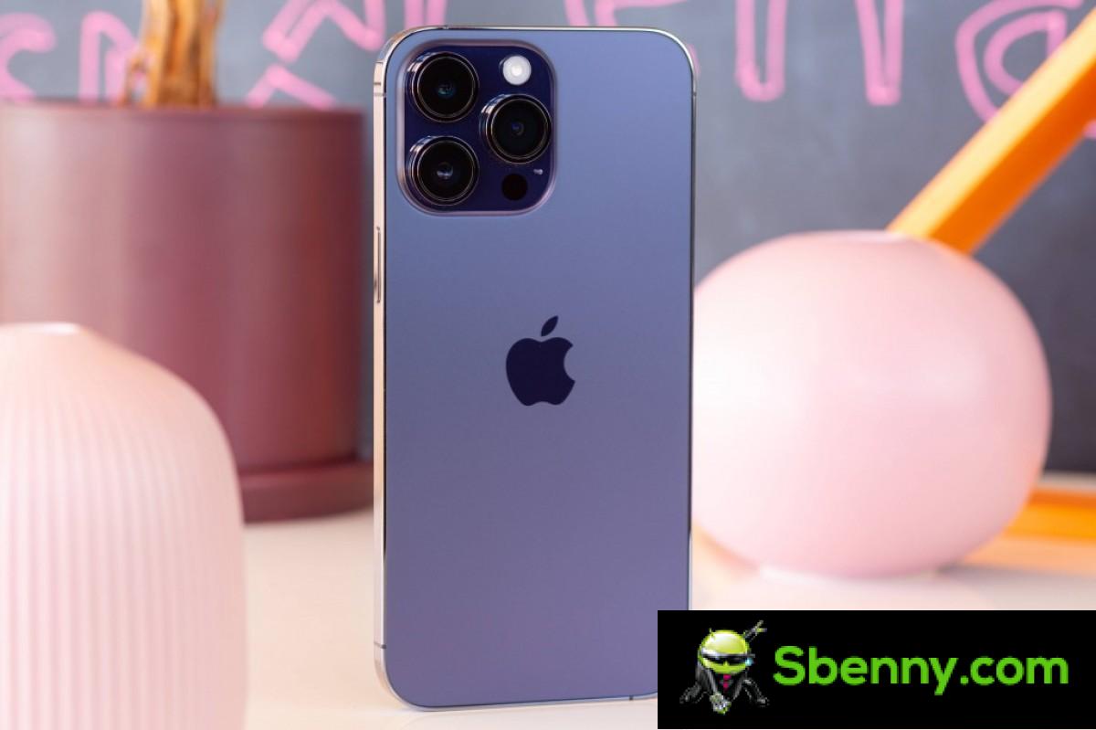 iPhone 14 Pro Max in dark purple