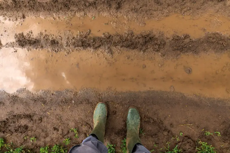 Non-draining soil