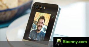 Samsung Galaxy Z Flip6 in testen, heeft een 50MP hoofdcamera