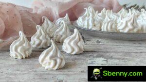 How to prepare French meringues: the step-by-step recipe