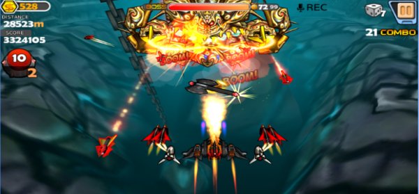 Gameplay screenshot from astrowings blitz for Android