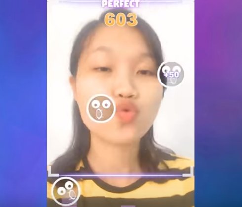 Gameplay screenshot from facedance challenge for Android