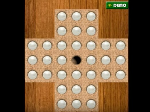 Gameplay screenshot from imarble pro marble solitaire for Android