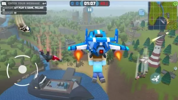 Gameplay screenshot from mad gunz battle royale game for Android