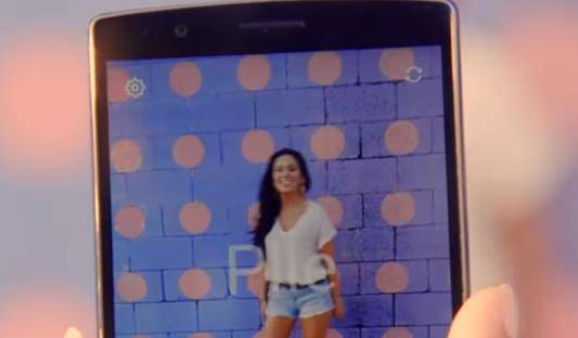 Gameplay screenshot from retrica discover yourself for Android